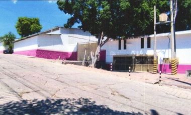 BODEGA CON OFICINAS EN VENTA EN LA COLONIA INDUSTRIAL