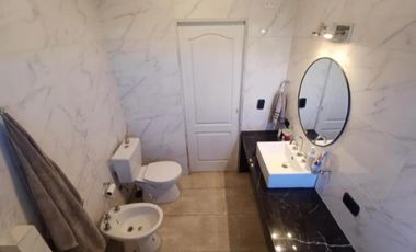 Casa en venta - 2 Dormitorios 1 Baño - Costa Chica