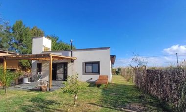 Casa en venta - 2 Dormitorios 1 Baño - Costa Chica