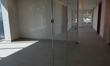 Oficina acondicionada en renta de 320m2 zona Obispado, Monterrey N.L.