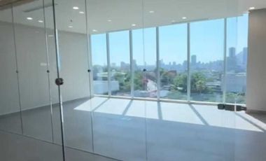 Oficina acondicionada en renta de 320m2 zona Obispado, Monterrey N.L.