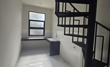 RUMAH Baruk Utara inner garden super lega area rungkut kompleks elit