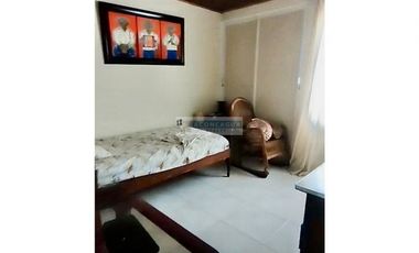 Casa independiente en venta en Villa Carolina