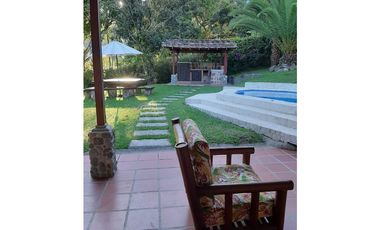 VENTA  DE CASA FINCA EN MPIO. DE GIRARDOTA