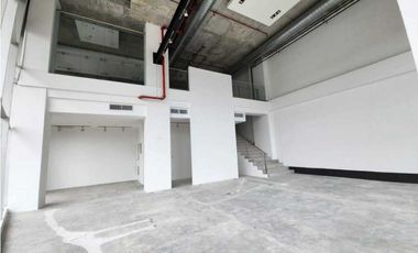 ALQUILER DE LOCAL  EL DORADO CITY CENTER EXCELENTE UBICACION 465 M2