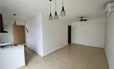 COSTA VERDE / LOS ALMENDROS / 3 HABITACION / TERRAZA / AIRES A.