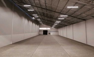 ALQUILER GALERA PARQUE LEFEVRE 1014 MTS2 RTC