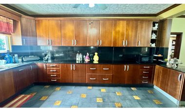 VENTA APARTAMENTO EL CANGREJO 245 M2 AMOBLADO CV