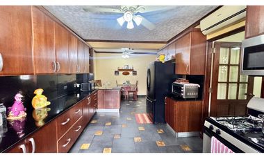 VENTA APARTAMENTO EL CANGREJO 245 M2 AMOBLADO CV