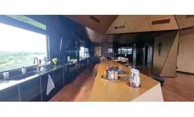 VENTA DE PENTHOUSE PH LAS OLAS SAN CARLOS VISTA MAR  999MTRS JP