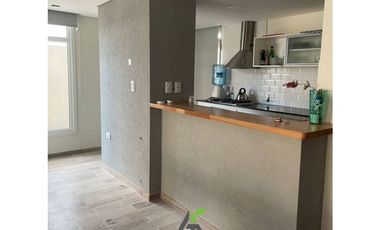 CASA Calle 48 Casi COSTANERA (3 PLANTAS)