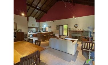 CASA AMARILLA DUNAMAR