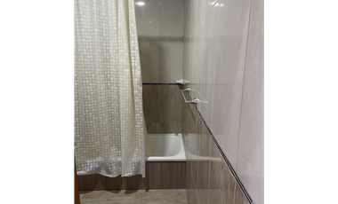 CASA amplia + 2 Dptos (Calle 35 e/30 y 32)