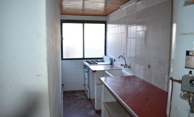 Casa + Dpto + Local  Calle 5 entre 24 y Av26