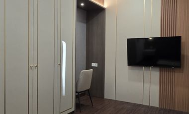 Disewakan Apartemen Mewah Lavis Pakuwon Mall SBY Barat Full Furnish