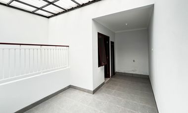 Rumah Cluster Pasar Minggu kpr Strategis nego