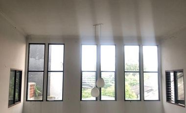 Dijual Cepat Rumah Usaha Strategis di Kota Bogor