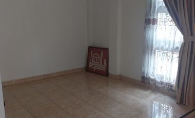 Rumah mewah di kompleks Panji Tilar kota Mataram