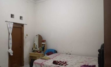 RUMAH 2 LANTAI  MURAH STRATEGIS DITENGAH KOTA  MERGANGSAN YOGYAKARTA