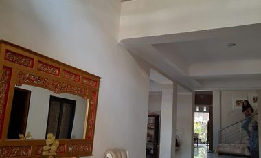 Rumah dgn Halaman Luas Depan RS HGA Sukmajaya Depok