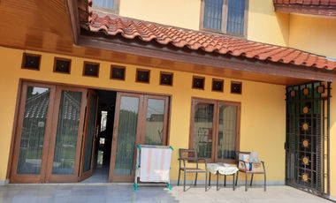 Rumah dgn Halaman Luas Depan RS HGA Sukmajaya Depok