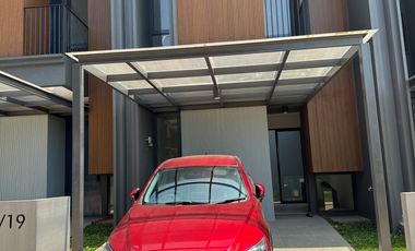 Rumah Qozy 3 KT di The Hills Pondok Cabe Tangerang Sel