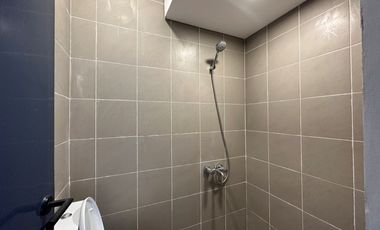 Rumah Qozy 3 KT di The Hills Pondok Cabe Tangerang Sel