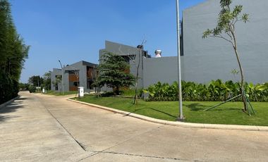 Rumah Qozy 3 KT di The Hills Pondok Cabe Tangerang Sel