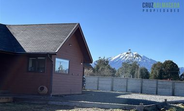 Casa en Venta en Impecable, 4 dormitorios, vista volcan Calbuco y Osorno, condominio