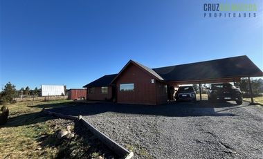 Casa en Venta en Impecable, 4 dormitorios, vista volcan Calbuco y Osorno, condominio