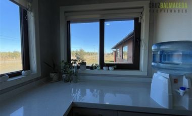 Casa en Venta en Impecable, 4 dormitorios, vista volcan Calbuco y Osorno, condominio