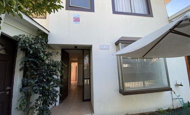 Casa en Venta en 200/109m2 Casa con patente vigente para elaboración de alimentos 200/109m2
