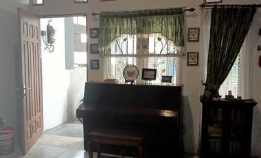 Disewakan Rumah  Di Babatan Pratama  Surabaya Barat