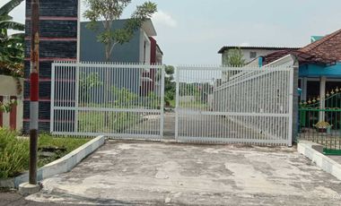 Rumah 2 Lantai Modern Siap Huni di Kota Jombang