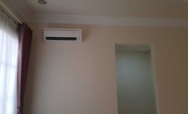 Disewakan Rumah Semi Furnished di Alam Sutera