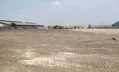 Ngoro tanah industri sudah uruk padat