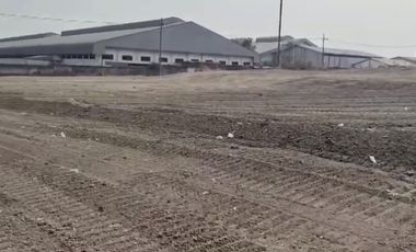 Ngoro tanah industri sudah uruk padat