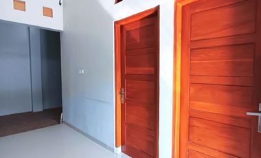 Rumah Bagus Siap Huni di Perum Cluster Gentan ada AC