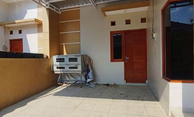 Rumah Bagus Siap Huni di Perum Cluster Gentan ada AC