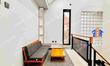 Rumah Furnished 4 Kamar Tidur Dekat Pintu Tol KPR DP 0
