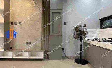 Rumah Furnished 4 Kamar Tidur Dekat Pintu Tol KPR DP 0