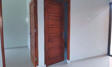 Rumah Baru Bagus di Perum Cluster Gentan Siap Huni