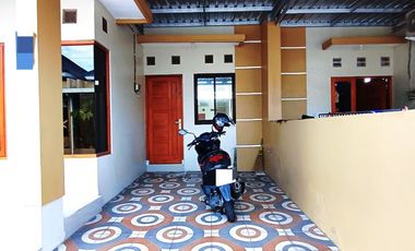 Rumah Baru Bagus di Perum Cluster Gentan Siap Huni