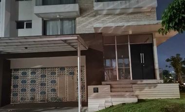 Rumah Pik 2 Cluster Riverside 10x25 2.5 Lantai