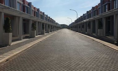 rumah pik disewakan 2 kt harga murah sudah ada furnish