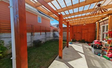 OPORTUNIDAD.  LINDA CASA EN QUILÉN SECTOR MIRADOR.