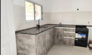 Departamento en venta - 3 Dormitorios 2 Baños - Malvinas Argentinas