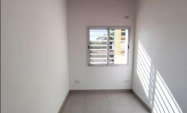 Departamento en venta - 3 Dormitorios 2 Baños - Malvinas Argentinas