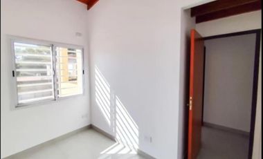 Departamento en venta - 3 Dormitorios 2 Baños - Malvinas Argentinas