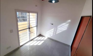 Departamento en venta - 3 Dormitorios 2 Baños - Malvinas Argentinas